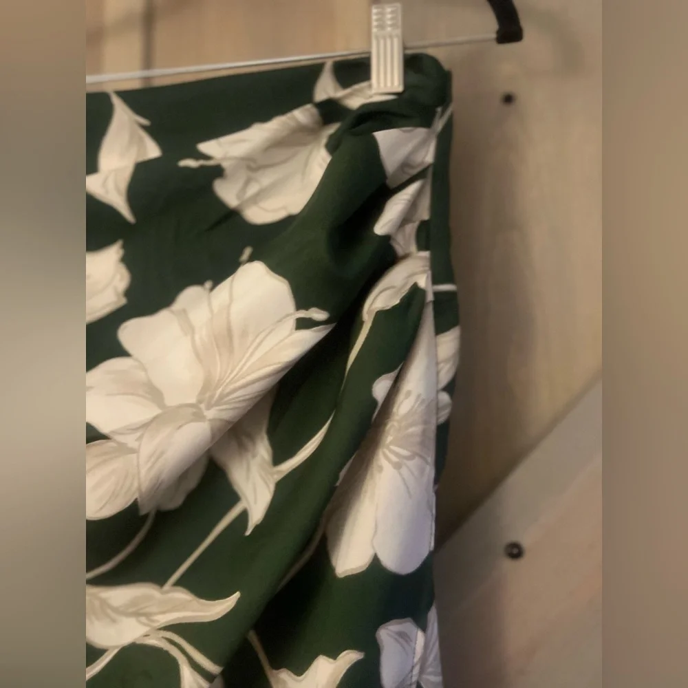 NWT MANGO Floral Faux Wrap Skirt